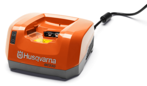 Husqvarna QC 330 kiirlaadija 330W